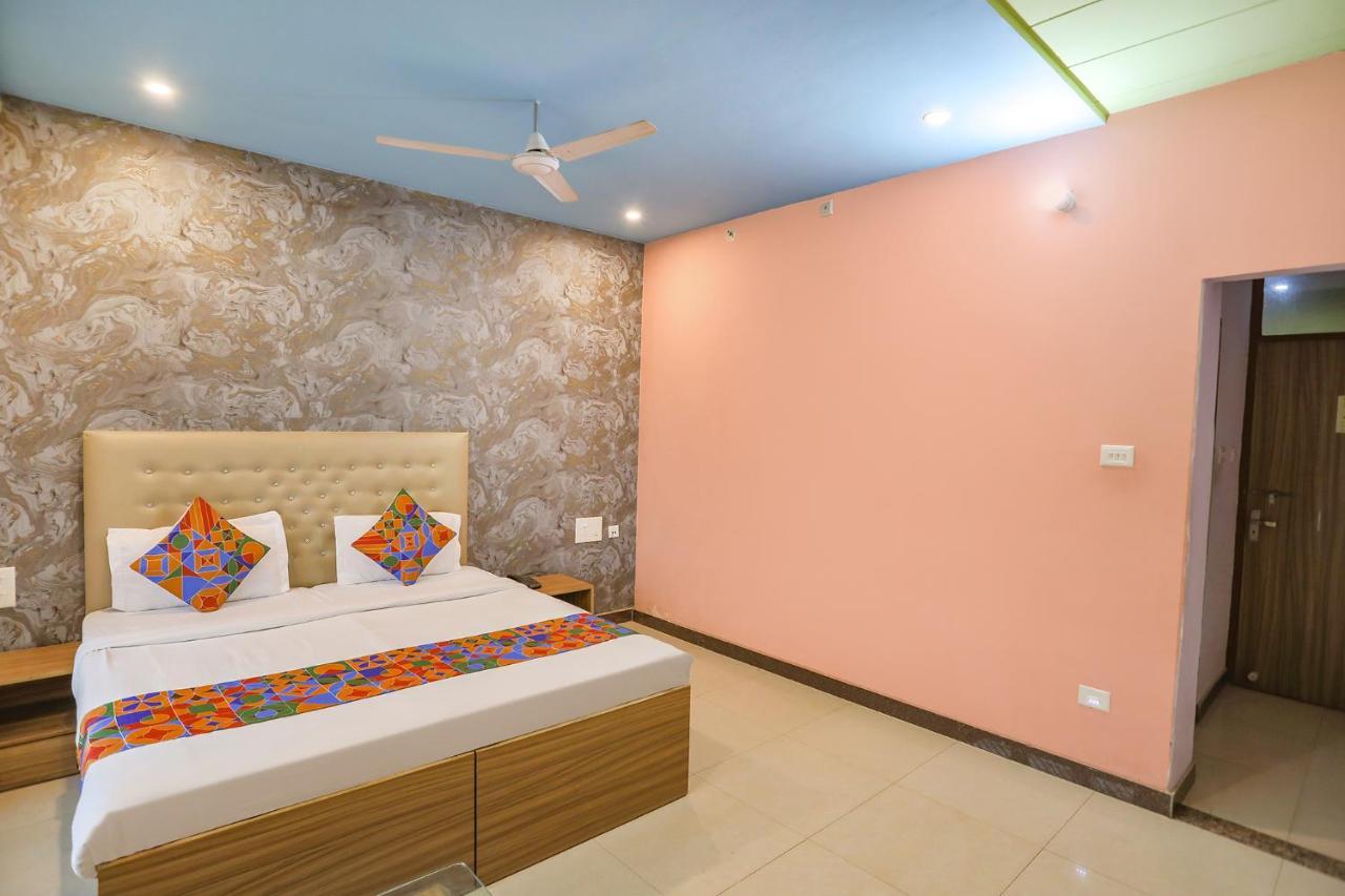 Fabhotel Kriti Green Varanasi Eksteriør bilde