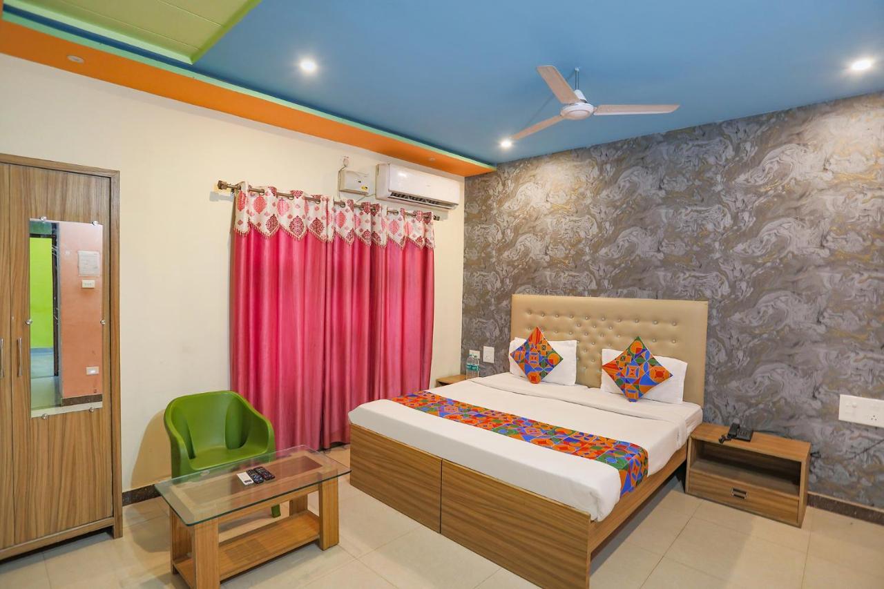 Fabhotel Kriti Green Varanasi Eksteriør bilde