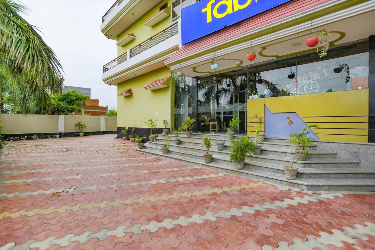 Fabhotel Kriti Green Varanasi Eksteriør bilde