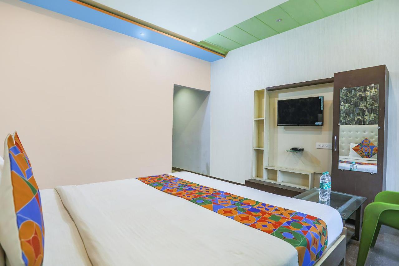 Fabhotel Kriti Green Varanasi Eksteriør bilde